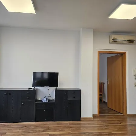 דירה ,unterkunft Fuer Montagen Arbeiter & Familien