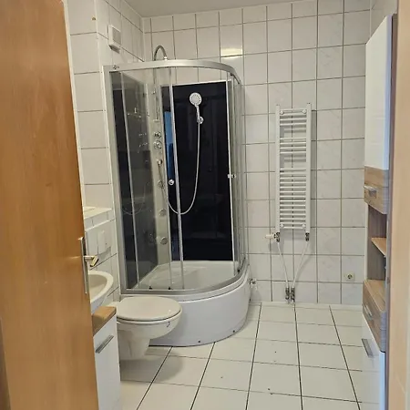 ,unterkunft Fuer Montagen Arbeiter & Familien *