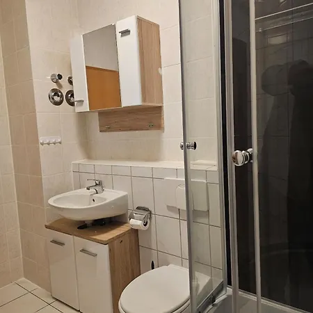 ,unterkunft Fuer Montagen Arbeiter & Familien *